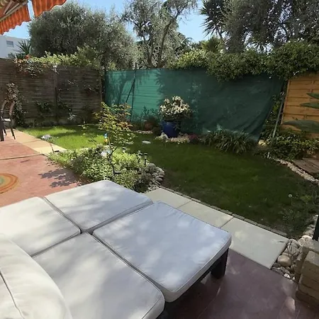 2p Avec Jardins Wifi Parking Et Proche Commodites Et كانيو سور مير